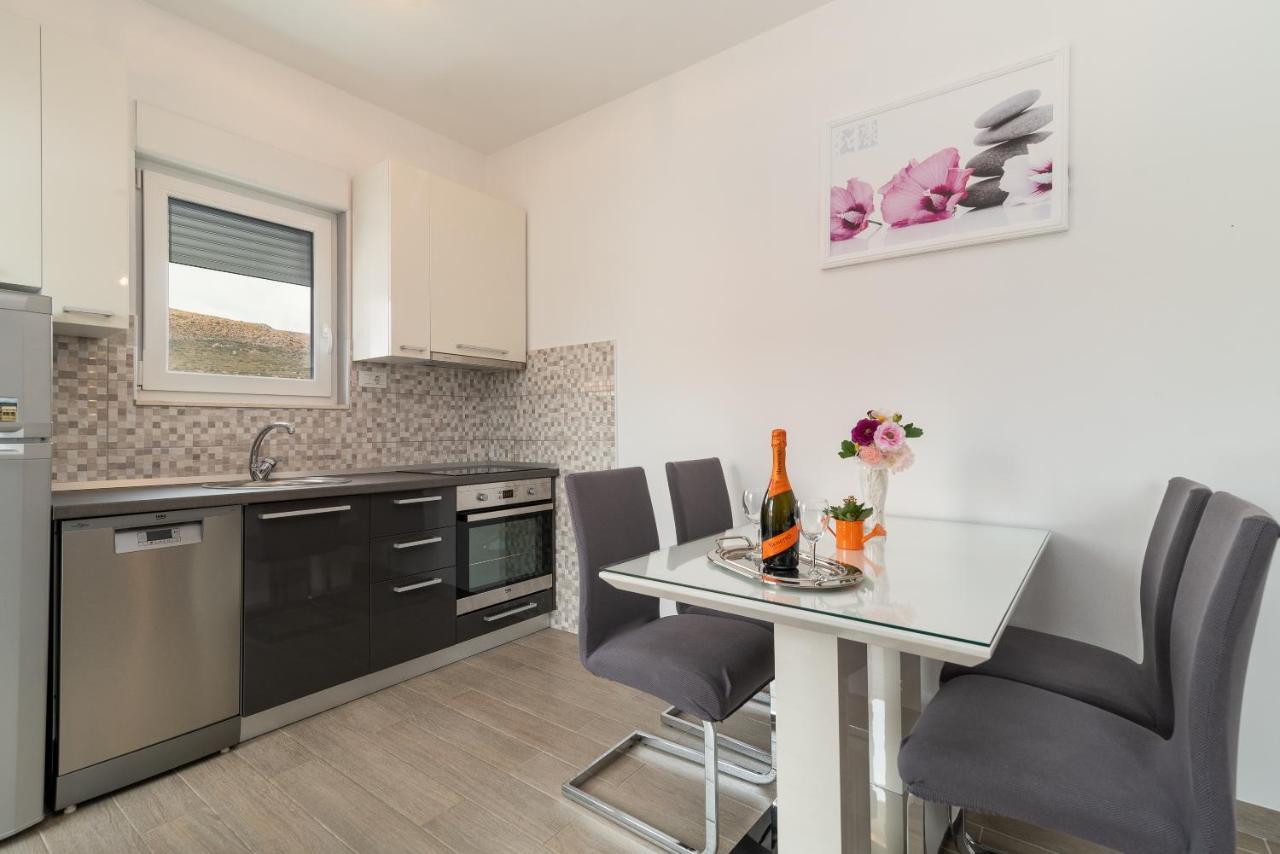 Apartman Lorena 트로기르 외부 사진